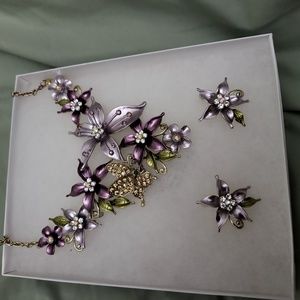 Metal Flower Statement Necklace Set